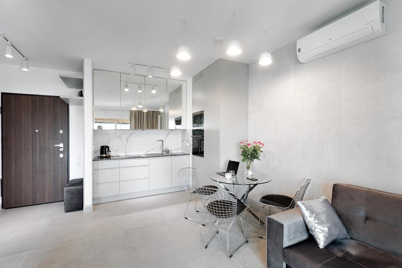 Mennica Residence Luxury Location Varşova Dış mekan fotoğraf